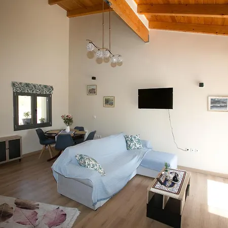 Vincenzo Variko Villa Kouvalata