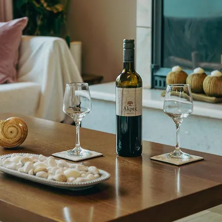 Vincenzo Variko Villa Kouvalata