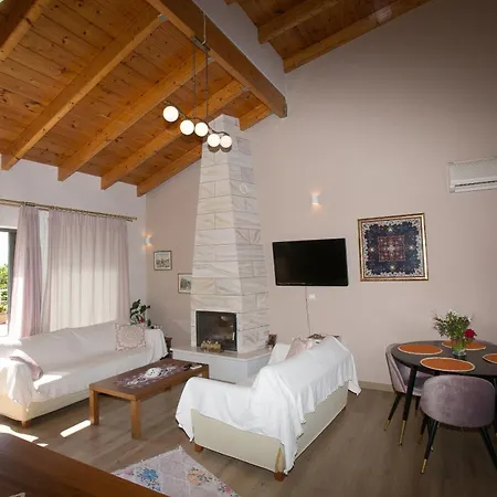 Vincenzo Variko Villa Kouvalata