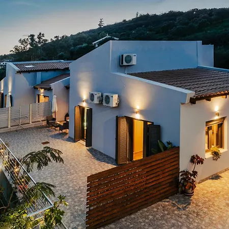 Vincenzo Variko וילה Kouvalata